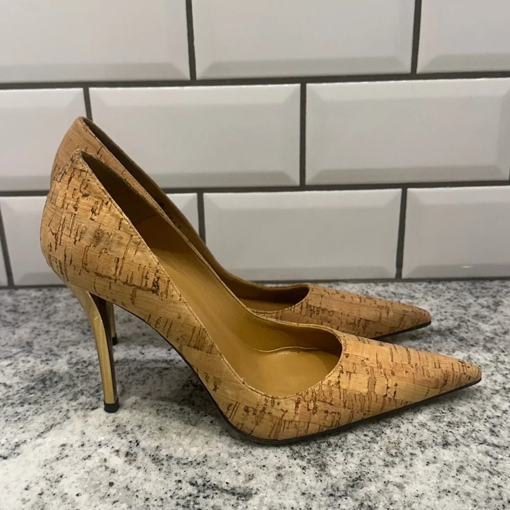 Stuart Weitzman stuart weitzman